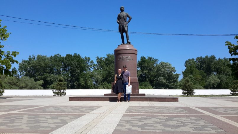Памятник основателю города Суворову